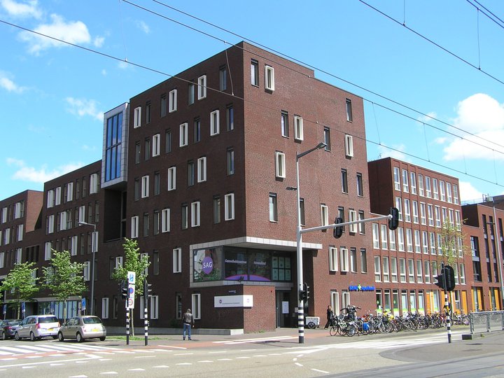 Ingang poli IJburg